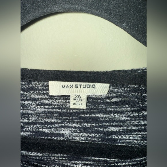 Max Studio Ruffled Bell 3/4 Sleeve Shirt Heathered Charcoal Extra Small - Picture 3 of 4